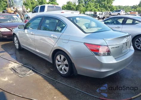2009 Honda Accord 2.4 Ex-L z USA, uszkodzony, nr VIN 1HGCP26849A025283